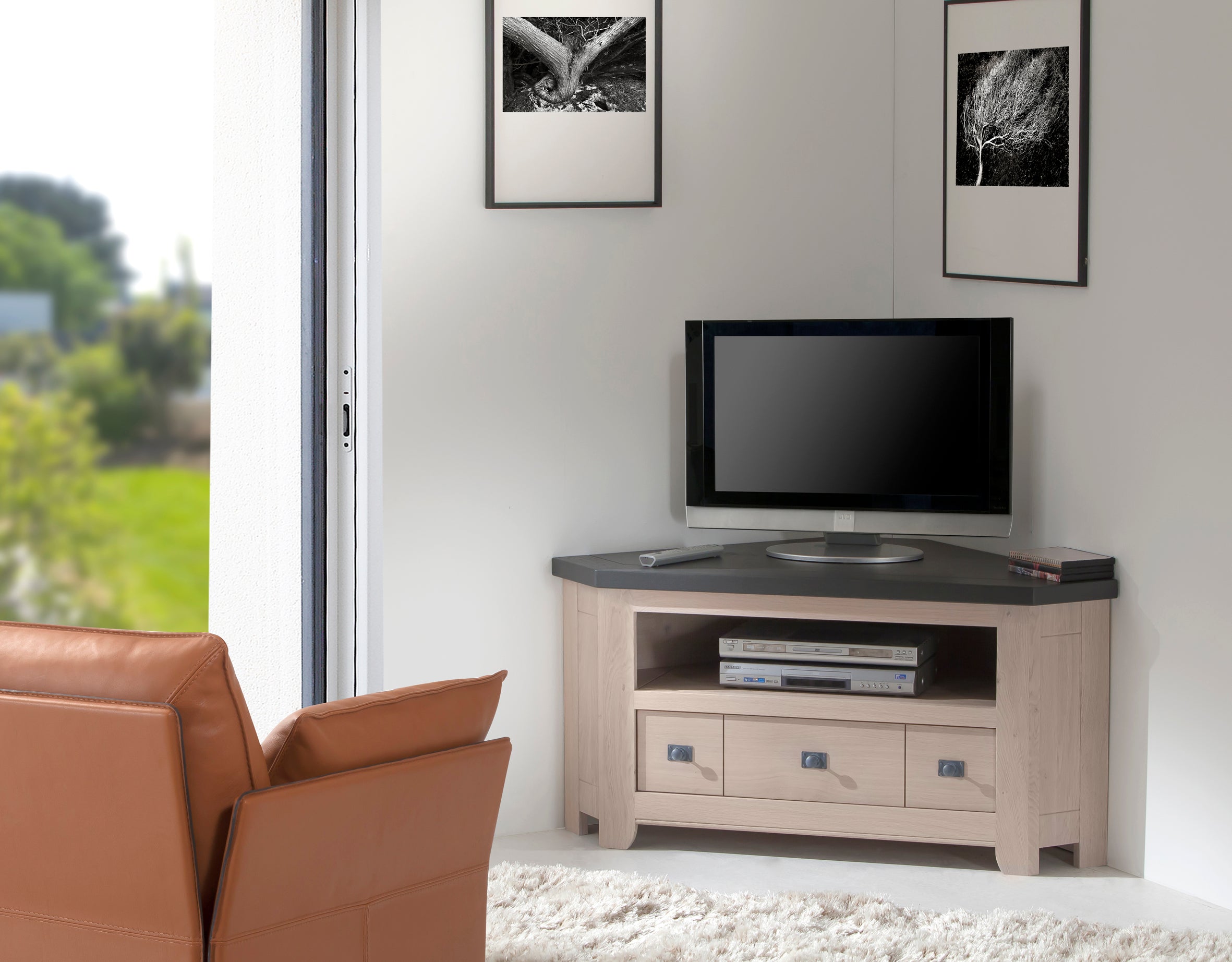 Ateliers de Langres Whitney meuble TV d'angle 1 tiroir 1 niche chêne